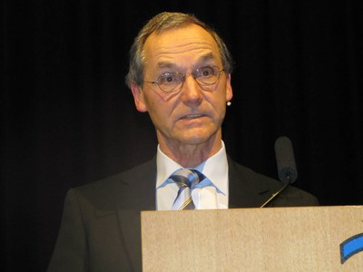 Dr. Peter Geiger